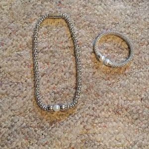 Necklace/bracelet set